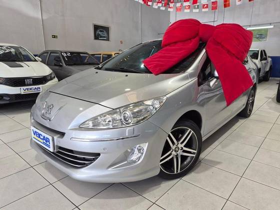 PEUGEOT 408 1.6 GRIFFE 16V TURBO GASOLINA 4P AUTOMÁTICO PEUGEOT 408 1.6 GRIFFE 16V TURBO GASOLINA 4P AUTOMÁTICO